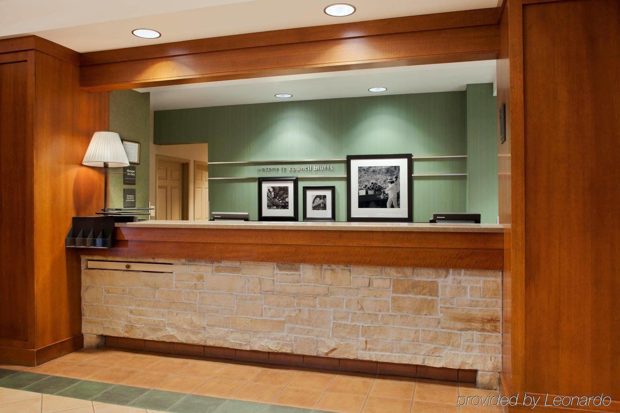 Hampton Inn Council Bluffs Interior photo