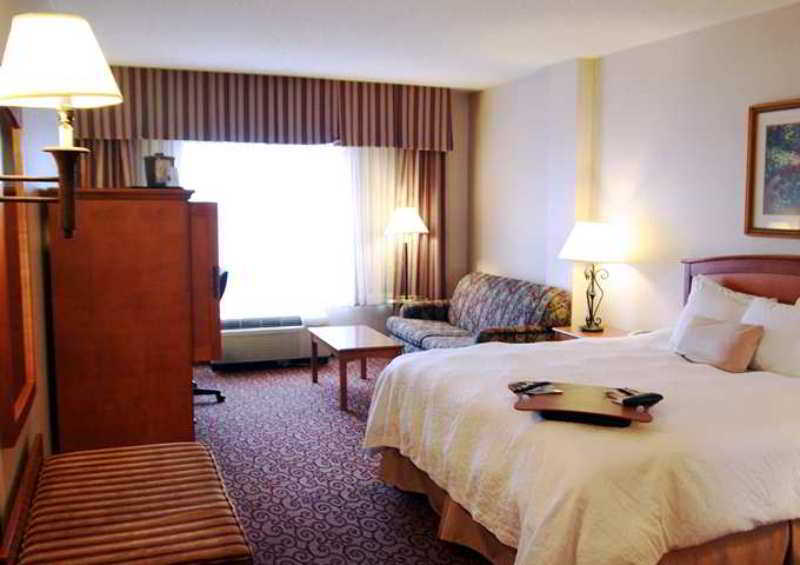 Hampton Inn Council Bluffs Room photo